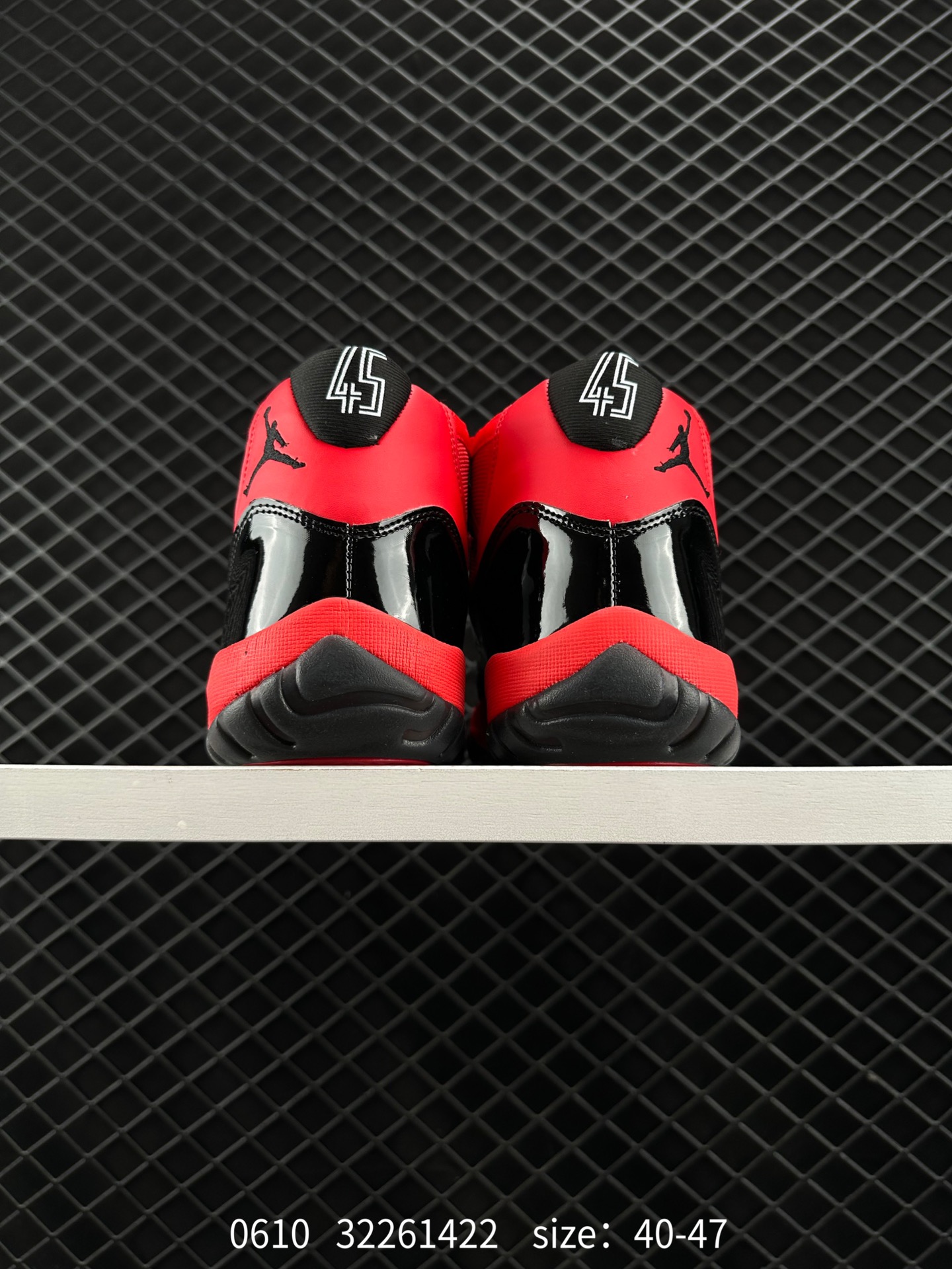 Nike Air Jordan 11 Retro Low”Concord“